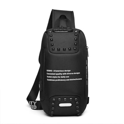 Men's Fashion Casual Chest Bag With USB Charging Port