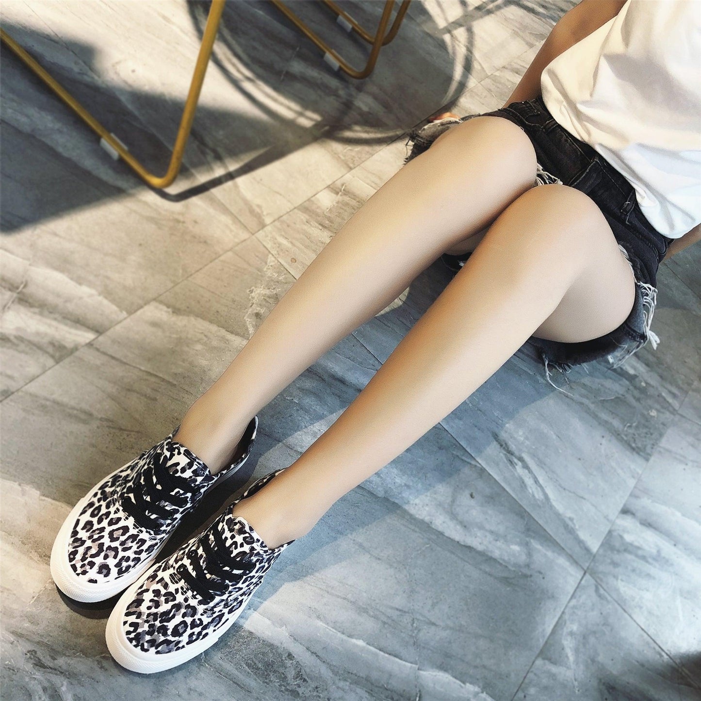 Leopard Print Canvas Shoes Female Spring Korean Student Board Shoes Low-Top Lace-Up Casual Shoes Street Shooting Running Shoes Trend - Cruish Home