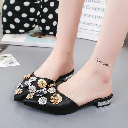 Foreign Trade Summer Pointed Sequin Flower Slippers Korean Casual Rhinestone Lazy Cloth Bread Head Sandals Large Size Wholesale - Cruish Home