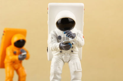 Astronaut Phone Stand