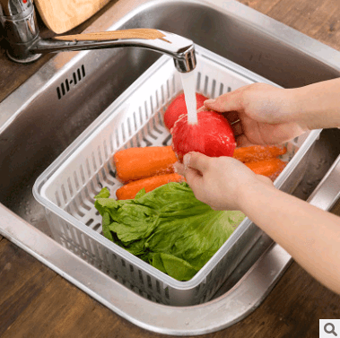 Fruit and vegetable storage box large capacity refrigerator food storage box kitchen drain basket plastic sink - Cruish Home